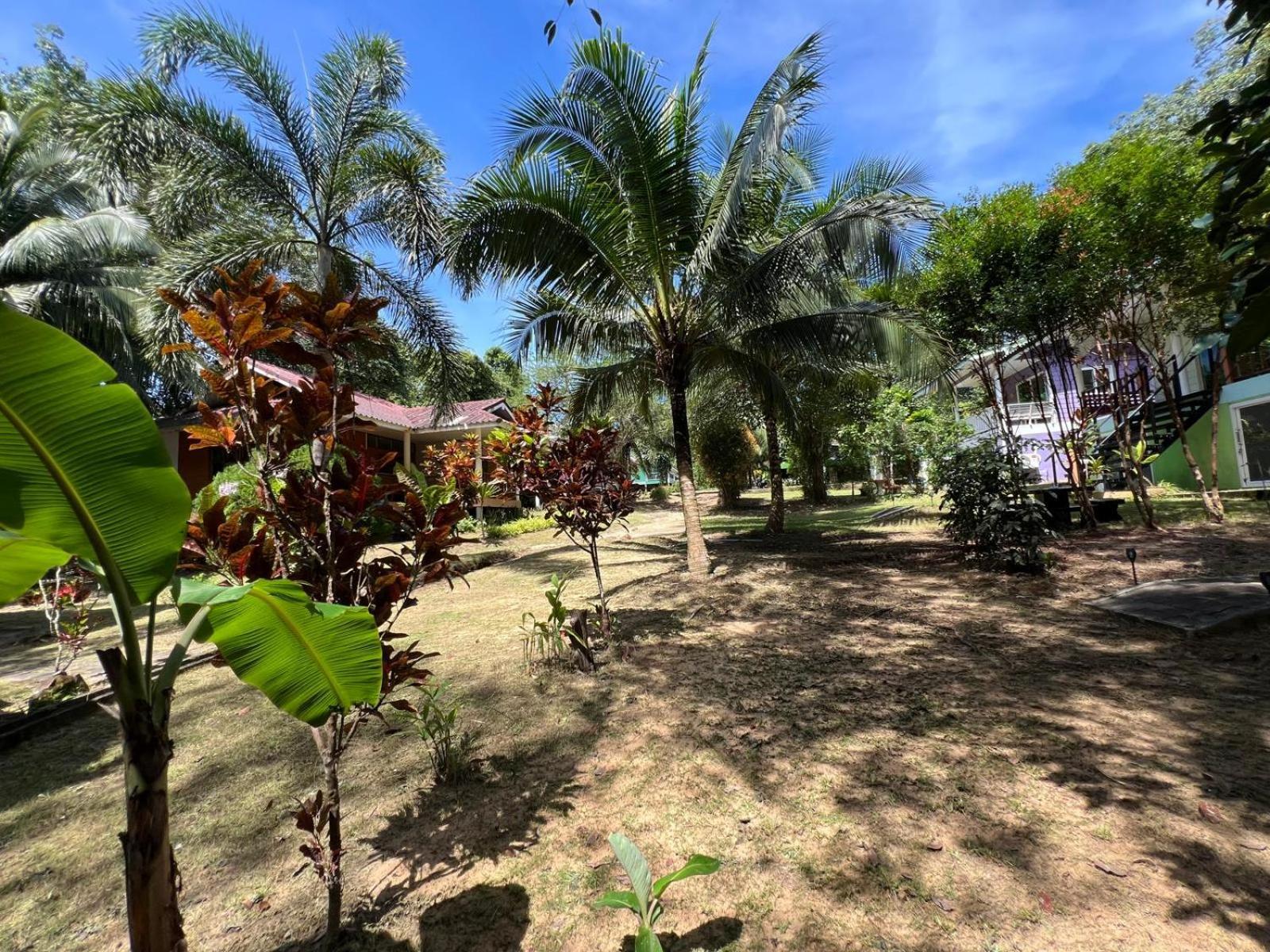 Janzo House Hotel Ban Khlong Mat Bagian luar foto